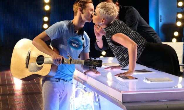 ¿Qué pasó con el famoso beso de Katy Perry en Idol?