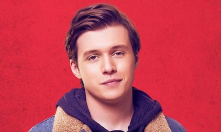 Ahora vas a amar más al actor de Love, Simon