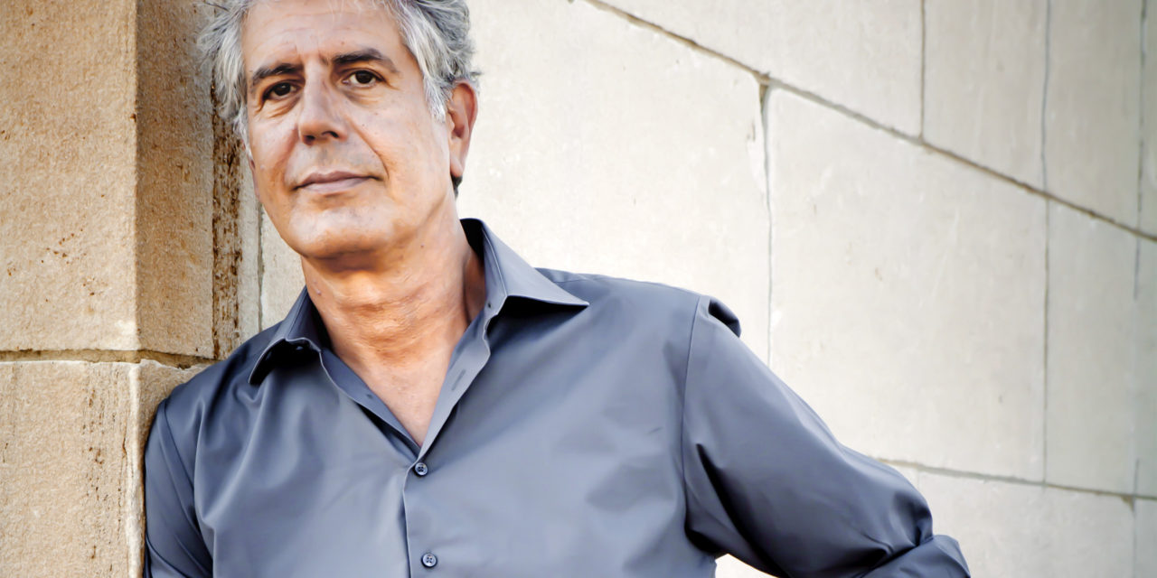 Muere Anthony Bourdain de aparente suicidio