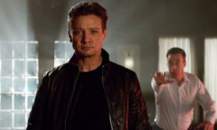 Así fue que Jeremy Renner se rompió ambos brazos