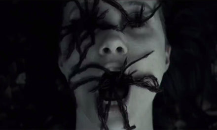 El trailer de Slender Man nos tiene viendo cosas