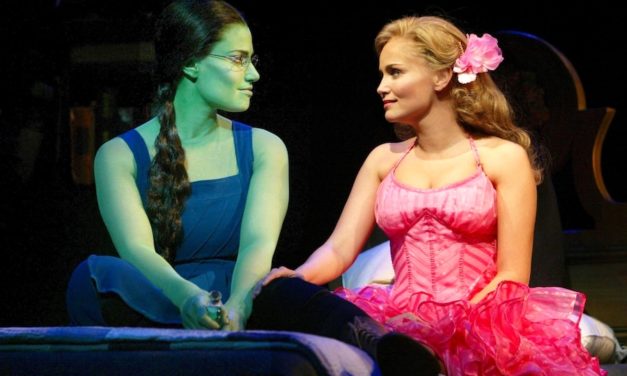 Idina y Kristin Chenoweth juntas de nuevo para Wicked