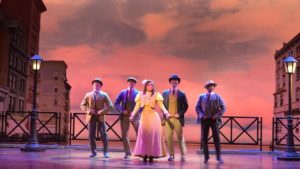 Gloria Aura en Hello, Dolly!