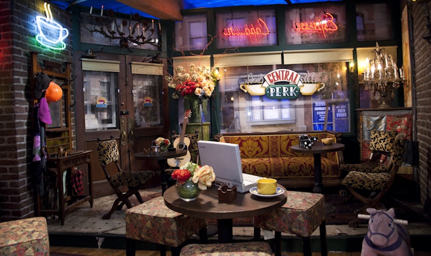 Finally Got To Visit The Central Perk Set At The Warner, 47% OFF