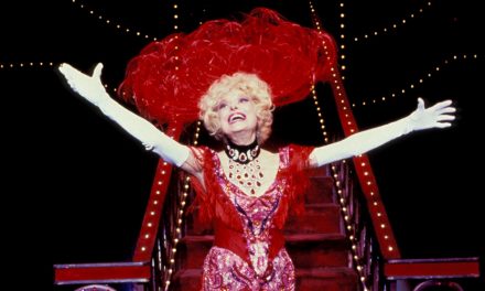 Icono de Broadway, Carol Channing fallece a los 97