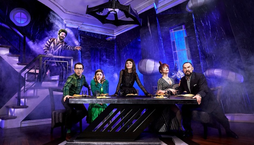 Escucha ‘Dead Mom’ de Beetlejuice, el musical