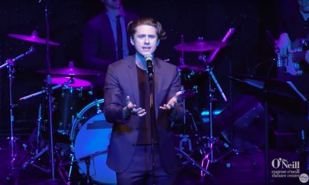 Un poco de Aaron Tveit cantando Moulin Rouge!