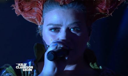 Kelly Clarkson ganó Halloween con I Put A Spell