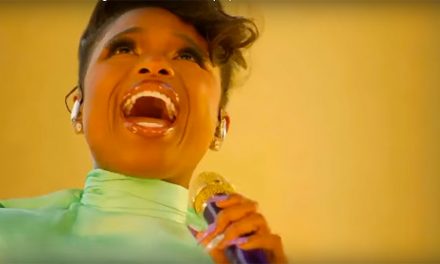 Impresionante Jennifer Hudson cantando Bridge Over Troubled Water