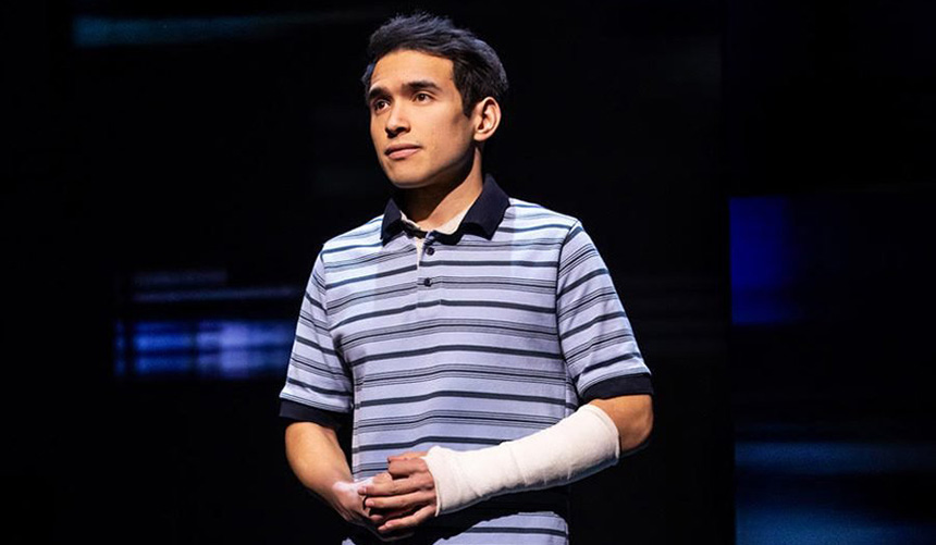 Escucha cantar al próximo Evan Hansen