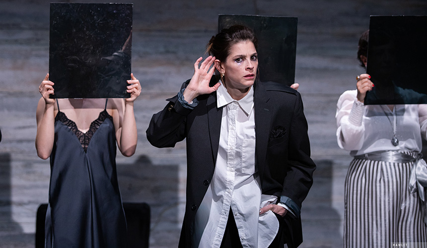 Hablemos Del Vestuario De Hamlet El Aquelarre