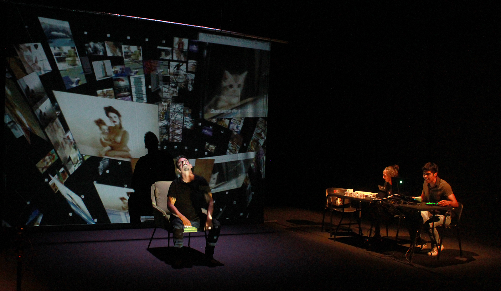 Unx no sabe con certeza cuál es la brizna que rompe la espalda de un camello – Review