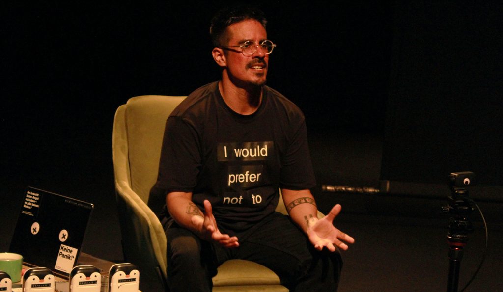 Unx No Sabe Con Certeza Cuál Es La Brizna Que Rompe La Espalda De Un Camello