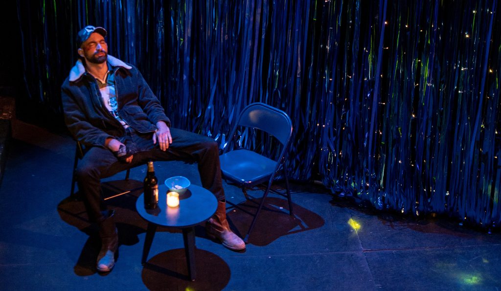 Dani Y El Profundo Mar Azul