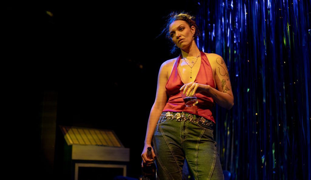 Dani Y El Profundo Mar Azul