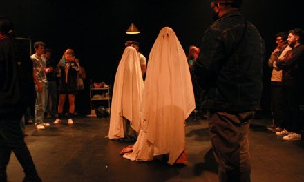 Lo Común – Review