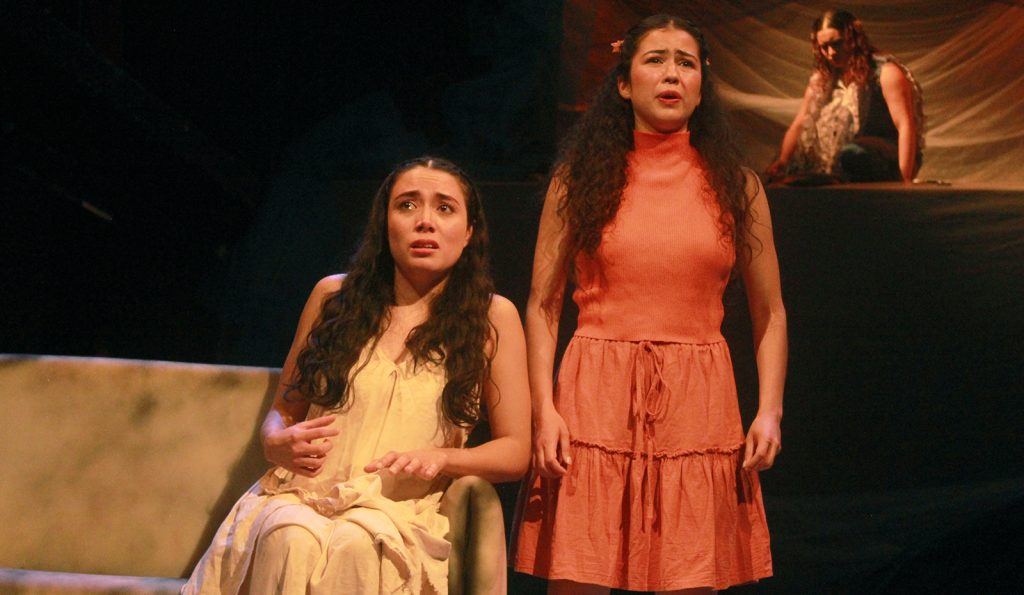 Ni Una Palabra, Teatro la Capilla