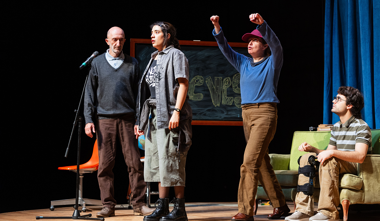 El Peso De Las Hormigas – Review