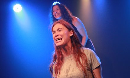 Nunca Disparé Un Rifle – Review